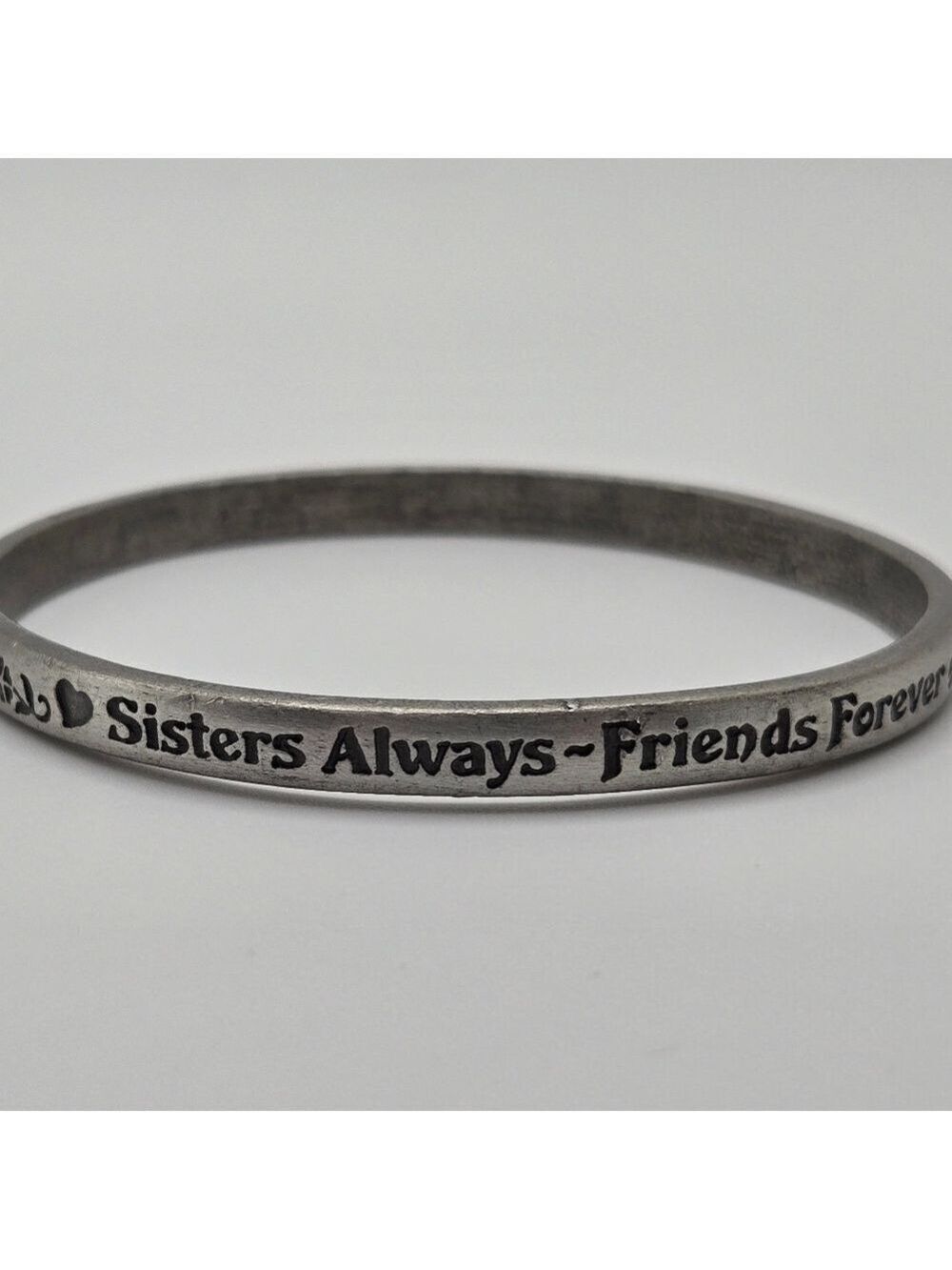 ✨2/$10✨ Sisters Always Friends Silver Bangle 8'' Camco - Picture 6 of 9